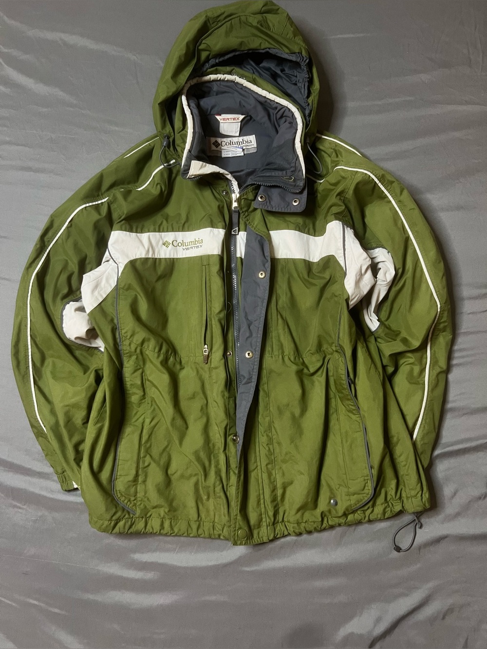 Columbia Vintage Olive Green Waterproof Jacket